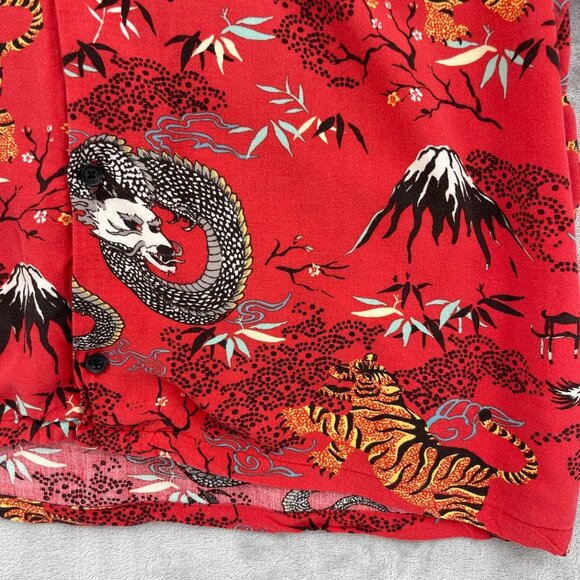 Urban Outfitters Tiger Dragon Asian Allover Print Short Sleeve Shirt - Picture 2 of 8